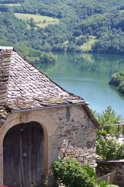 Les Hotes Du Lac, Chambres Et Tables D'Hotes Mandailles  Esterno foto
